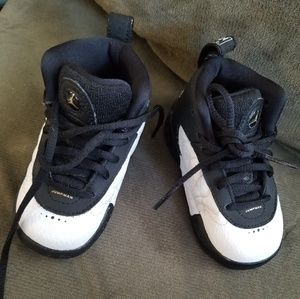 Toddler jordans size 5c